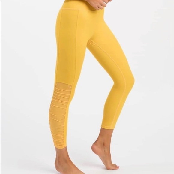 ZYIA Pants - 𝅺zyia Active Daffodil Mesh Light N Tight Hi-Rise 7/8 Legging 24", 6-8